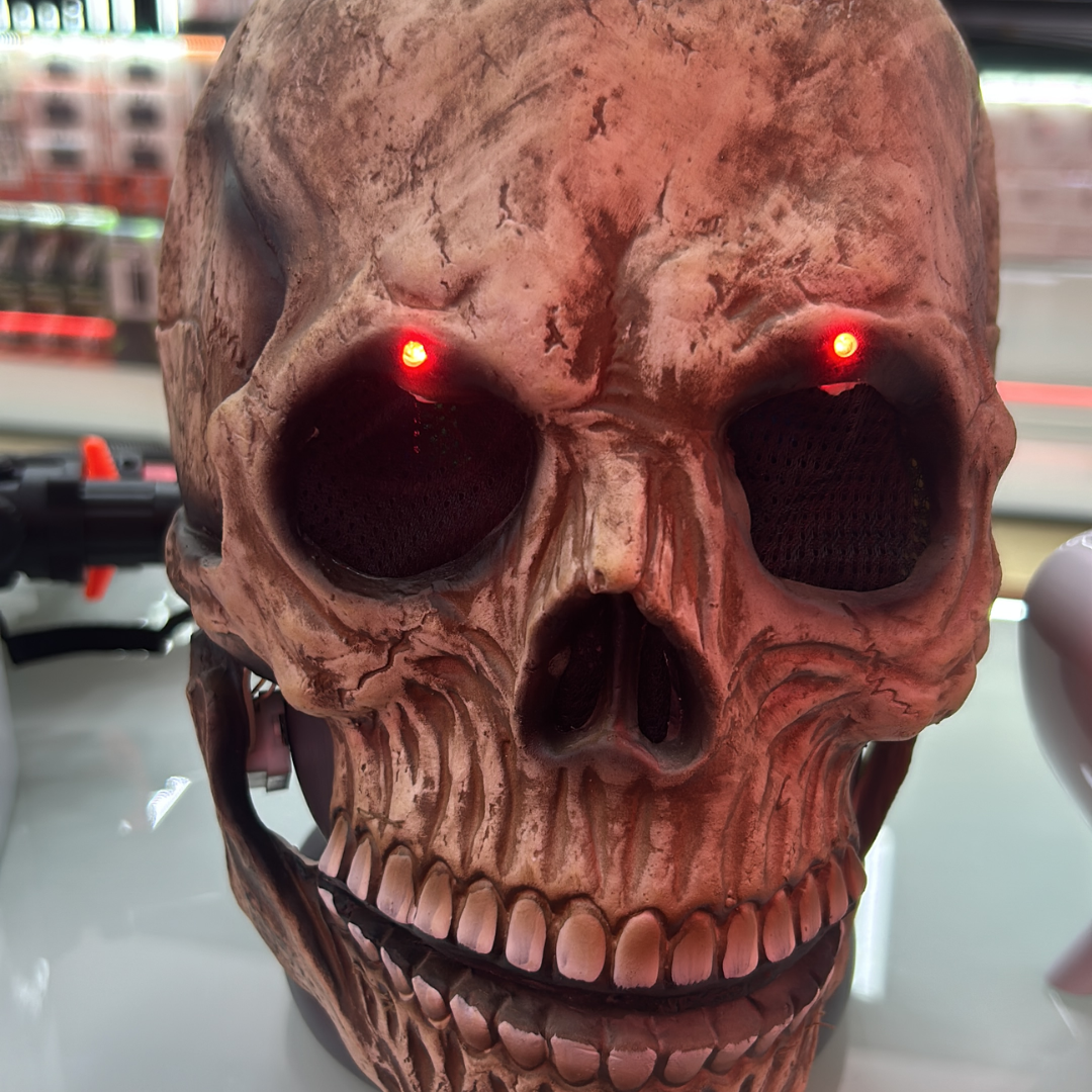 💀Máscara de Calavera Movible - Hiperrealista con luz LED / 🏷️45% OFF Producto Importado 🇺🇸